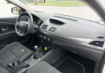 Renault Megane III Grandtour Facelifting 2013 1.6 16V 110KM 2014 Renault Megane Kupiony w Polsce - bezwypadkowy - benzyna - 1,6 - 110 KM 1.6, zdjęcie 14