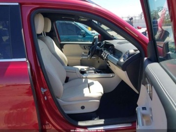 Mercedes GLB 2021 Mercedes-Benz GLB 250 2021 2.0l 2.0 Benzyna 221KM, zdjęcie 9