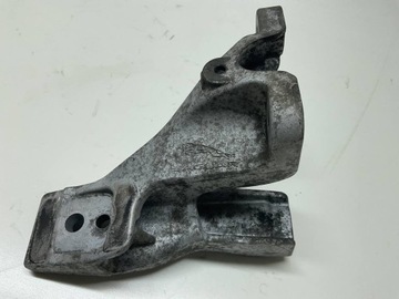 JAGUAR F-PACE XE UCHYCENÍ MOTORU HK83-6037-CB