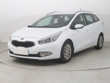 Kia Ceed II Kombi Facelifting 1.4 CRDi 90KM 2015 Kia Ceed 1.4 CRDi, Salon Polska, Klima, zdjęcie 1
