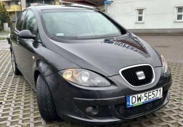 Seat Toledo III 2.0 FSI 150KM 2005 Seat Toledo 2.0 Benzyna, 2005 2.0 Benzyna 150KM, zdjęcie 4