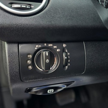 Mercedes Klasa M W164 Off-roader 3.0 V6 (280 CDI) 190KM 2006 Mercedes ML 280 CDI 4Matic 7G Automat 3.0 Diesel, zdjęcie 25