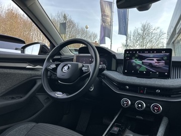 Skoda Superb III Kombi Facelifting 2.0 TDI SCR 150KM 2024 Skoda Superb Combi Podgrz.fotele + kierownica| Kam, zdjęcie 15