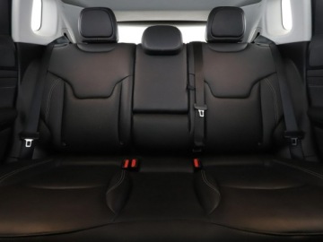 Jeep Compass II SUV Plug-In Facelifting 1.3 GSE T4 240KM 2022 Jeep Compass Automat PHEV 4xe Navi Tempomat Grzana, zdjęcie 17