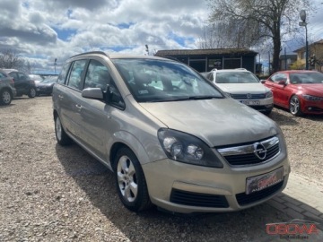 Opel Zafira B 1.9 CDTI ECOTEC 100KM 2005 Opel Zafira 1.9cdti 7 osobowa nowy pt nowe tarcze nowe opony auto do jaz, zdjęcie 3
