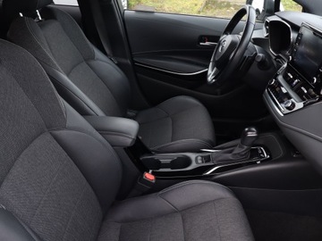 Toyota Corolla XII 2021 Toyota Corolla 2.0 Hybrid, Salon Polska, zdjęcie 8
