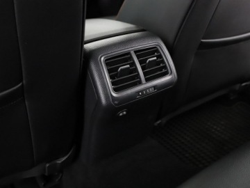 Volkswagen Golf VII GTI 3d Facelifting 2.0 TSI 245KM 2019 Volkswagen Golf full LED skóra el. sterowane, zdjęcie 39