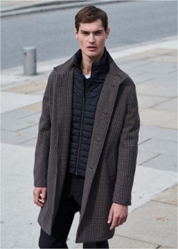 МУЖСКОЕ КОРОТКОЕ ПАЛЬТО С ОТСТЕГИВАЮЩЕЙСЯ ВЕТРОВКОЙ 50