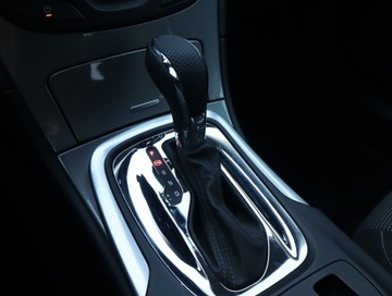 Opel Insignia I Sports Tourer Facelifting 1.6 DTH ecoFLEX 136KM 2016 Opel Insignia 1.6 CDTI, Automat, Navi, Xenon, zdjęcie 11