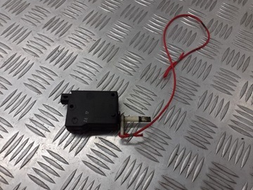 VZPĚRA/TLAKOVAČ ZÁMKU CENTRÁLNÍHO LANCIA LYBRA