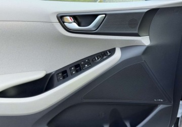 Hyundai IONIQ Hatchback 1.6 GDi 141KM 2018 Hyundai IONIQ 1.6 Hybrid 141KM F-LED Infinity NAV Climatronic Kamera SERWI, zdjęcie 34