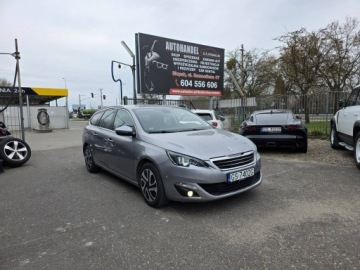 Peugeot 308 II SW 1.6 BlueHDi 120KM 2016 Peugeot 308 SW 1.6 HDI 120 KM, Asystent