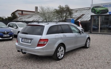 Mercedes Klasa C W204 Kombi T204 1.8 180 CGI BlueEFFICIENCY 156KM 2010 Mercedes-Benz Klasa C 180 CGI Avangarde Automat Benzyna 1.8 Benzyna 156KM, zdjęcie 6