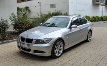 BMW Seria 3 E90-91-92-93 Cabrio E93 325i 218KM 2008 BMW Seria 3 2,5 (218KM) Automat Bezwypadkowa Skory Sportsitze iDrive 3.0, zdjęcie 1