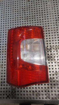 VOYAGER TOWN & COUNTRY 11-20R LAMPA LEWY TYŁ USA MOPAR