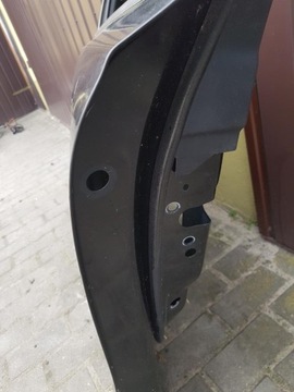 DVEŘE LEVÝ PŘEDNÍ PEUGEOT 508