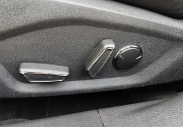 Ford Mondeo V Sedan 2.0 TDCi 180KM 2016 Ford Mondeo 2.0 TDCI 180KM Vigniale Automat Skory Kamera Klimatyzacja 2.0, zdjęcie 14