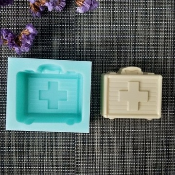 QT0145 PRZY First Aid Kit Medical Kit Mold Silicone Soap Mould Handmade