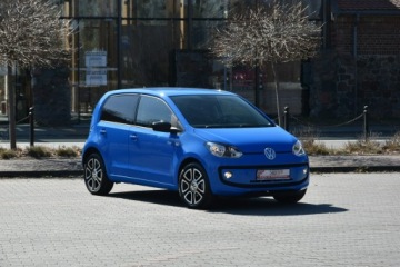 Volkswagen up! Hatchback 5d 1.0 MPI 60KM 2015 Volkswagen Up! 1.0 MPI 60KM 2015r. Klima 73km