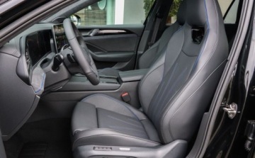 Volkswagen Passat B9 2025 Volkswagen Passat SYGNATURE, RLine Plus, hak, dostepny od reki 2.0, zdjęcie 7