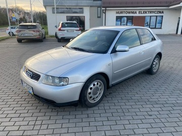 Audi A3 8L Hatchback 1.6 i 102KM 2001 Audi A3 1.6 Benzyna - Klimatyzacja - 2001r