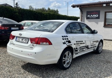 Kia Magentis II Sedan Facelifting 2.0 CRDI VGT 150KM 2009 Kia Magentis Polski salon 2.0 Diesel 150KM, zdjęcie 6