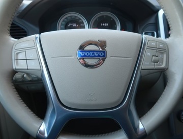 Volvo XC60 I SUV 2.4 D3 163KM 2011 Volvo XC60 D3, 4X4, Automat, Skóra, Xenon, zdjęcie 17