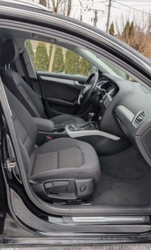 Audi A4 B9 Avant 2.0 TDI 150KM 2015 Audi A4 Avant 2.0TDI 150KM Navi Led Ksenon Gwarancja Techniczna 2.0 Diesel, zdjęcie 4