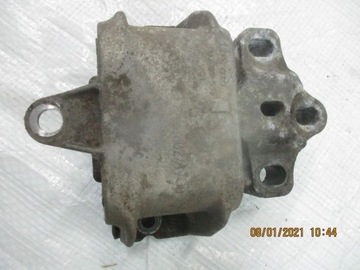 PODUSZKA ŁAPA SILNIKA VW GOLF IV FSI 1J0199555BN