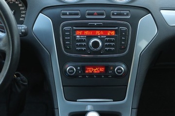 Ford Mondeo IV Hatchback 1.6 EcoBoost 160KM 2014 Ford Mondeo 1.6 EcoBoost, Salon Polska, Klima, zdjęcie 12