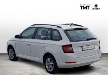 Skoda Fabia III Kombi Facelifting 1.0 TSI 95KM 2021 Skoda Fabia Ambition 1.0 TSI 95 KM Klimatyzacja Czujniki LED ASO, zdjęcie 5