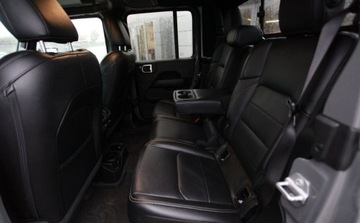 Jeep Gladiator Gladiator JT Seria 0 3.0 V6 MultiJet 264KM 2022 Jeep Gladiator 3.0 V6 MultiJet Overland aut Najbogatszy Od Reki FVat Zadba, zdjęcie 13