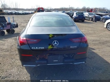Mercedes CLA C118/X118 2025 Mercedes-Benz CLA 2025r., CLA 250 4MATIC, od ubezpieczalni 2.0 Benzyna, zdjęcie 5