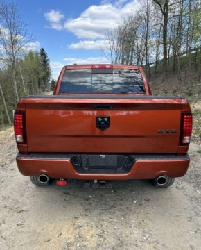 Dodge Ram IV 5.7 V8 390KM 2017 Dodge RAM Dodge RAM 5.7 Benzyna 390KM, zdjęcie 23