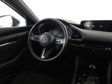 Mazda 3 IV Hatchback 2.0 Skyactiv-G 122KM 2019 Mazda 3 automat navi klima auto grzane fotele, zdjęcie 15