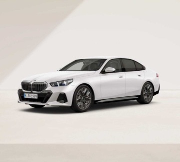 BMW Seria 5 G90-91 Touring 2.0 520d 197KM 2025 BMW 520 BMW 520d xDrive, HAK, Wentylacje foteli B