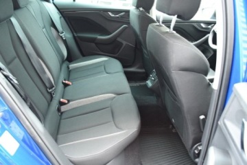 Skoda Kamiq Crossover Facelifting 1.0 TSI 115KM 2024 Skoda Kamiq SalonPL TSI 115 KM DSG Selection BlackWinter Kamera Kessy Gwar, zdjęcie 33