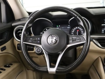 Alfa Romeo Stelvio SUV 2.0 Turbo 200KM 2019 Alfa Romeo Stelvio 2.0 Turbo Q4, Salon Polska, zdjęcie 20