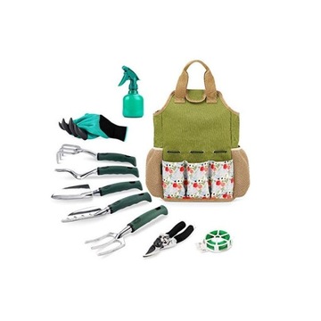 Набор садовых инструментов.