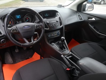 Ford Focus III Kombi Facelifting 1.6 Ti-VCT 105KM 2018 Ford Focus Ford Focus Salon Polska 1,6 Benzyna Vat 23 Zamiana 1.6 Benzyna, zdjęcie 3