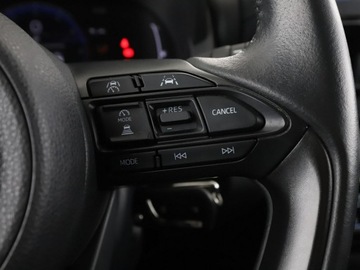 Toyota Yaris IV Hatchback 1.5 Hybrid Dynamic Force 116KM 2024 Toyota Yaris GRATIS! Pakiet Serwisowy o wartości, zdjęcie 28