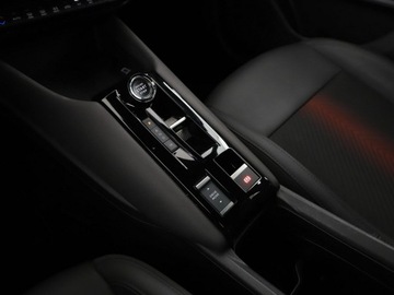 Alfa Romeo Junior 2025 Alfa Romeo Junior automat full LED virtual cocpit, zdjęcie 32