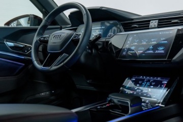 Audi Q8 e-tron 114kWh 408KM 2023 Audi Q8 Sportback e-tron Audi Q8 Sportback S line, zdjęcie 13