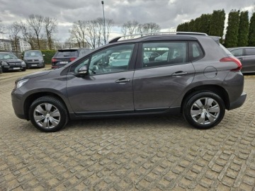 Peugeot 2008 I SUV Facelifting 1.2 PureTech 110KM 2018 Peugeot 2008 1,2benzyna 110KM salon polska navi, zdjęcie 21