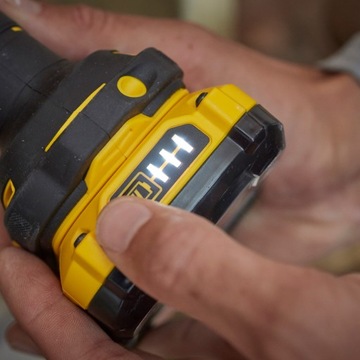 STANLEY FATMAX SFMCL020B 18V V20 Светодиодный фонарик