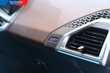 BMW XM SUV M 4.4 PHEV 653KM 2023 BMW XM FV23Repair InclusiveService InclusiveHak Holowniczy 4.4 653KM, zdjęcie 22