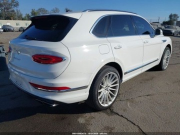 Bentley Bentayga 2021 Bentley Bentayga V8 2021 4.0l 4.0 Benzyna 542KM, zdjęcie 5