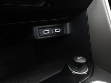 Volkswagen T-Roc I SUV 1.0 TSI 110KM 2021 Volkswagen T-Roc 1.0 TSI Style Climatronic Virtual, zdjęcie 27