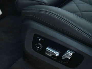 BMW X5 G05 SUV Plug-In Facelifting 3.0 50e 490KM 2026 BMW X5 xDrive50e Sport Suv 3.0 (489KM) 2026, zdjęcie 7