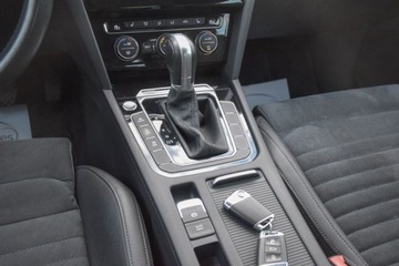 Volkswagen Passat B8 Limousine 1.8 TSI BlueMotion Technology 180KM 2016 Volkswagen Passat 1.8TSI 180KM HIGHLINE LED Navi Kamera Gwarancja 12m-cy A, zdjęcie 29